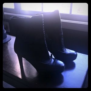 black ankle leather boots; Rockport